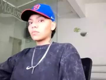 thomas27f from Chaturbate