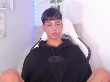 Freechat thomas_wild on Chaturbate