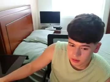 Freechat tightncuteass on Chaturbate