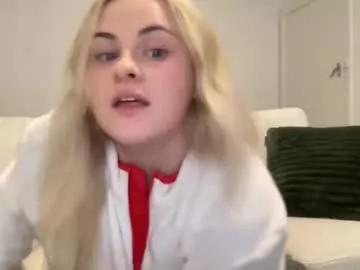 tigoldbitties11 on Chaturbate