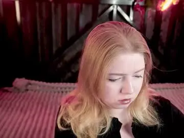 Freechat tinkerrbelll on Chaturbate