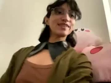 tinyhairycherry on Chaturbate