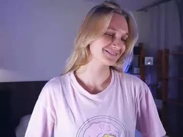 Join Tobicovitt, she wants to masturbate for you tobicovitt from Chaturbate