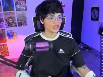tokyo_uwu — GOAL: spank ass x15 [222 tokens remaining] Hello... I'm back, did you miss me? :D #tomboy #hairy #latina #cute