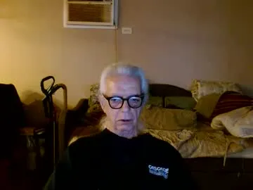 Freechat tom112292014 on Chaturbate