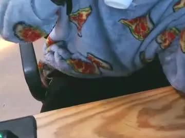 Freechat toohugeandstonedxoxo on Chaturbate