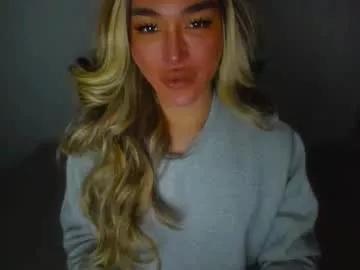 Freechat transnextdoor_ on Chaturbate