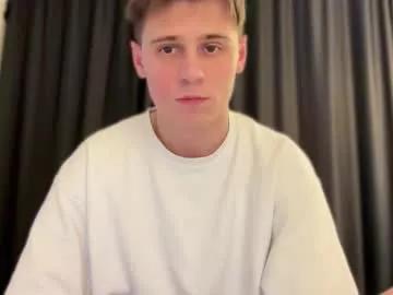 Freechat tyler_garrner on Chaturbate