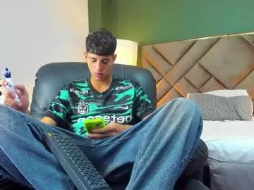 Chaturbate Tyler_rodriguez tyler_rodriguez from Chaturbate