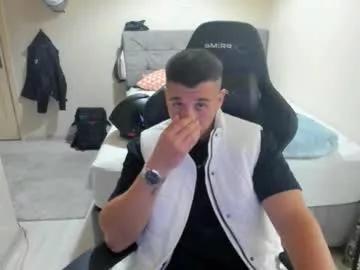 Freechat ulxer on Chaturbate