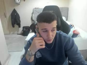 Freechat ulxer on Chaturbate