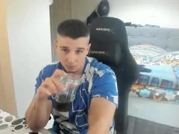 Freechat ulxer on Chaturbate