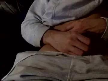 Freechat uncutone2345 on Chaturbate