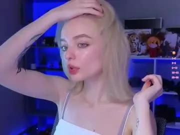 unknownstatus on Chaturbate 