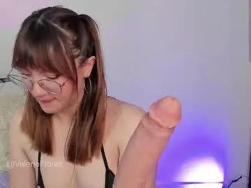 Freechat valerieflorez on Chaturbate