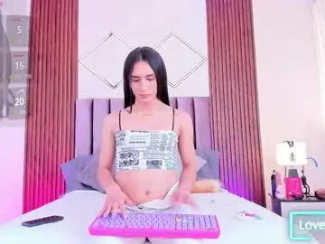 Freechat viannca__ on Chaturbate