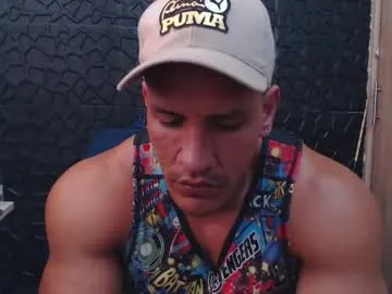 viktorherrera on Chaturbate