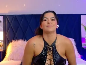 violet_saunders