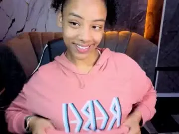 violeth_b on Chaturbate