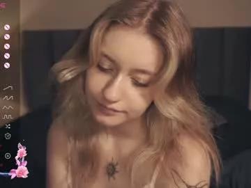vivid_girls on Chaturbate 