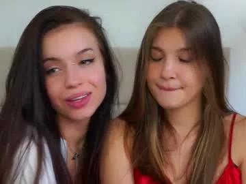 vivid_girls on Chaturbate 