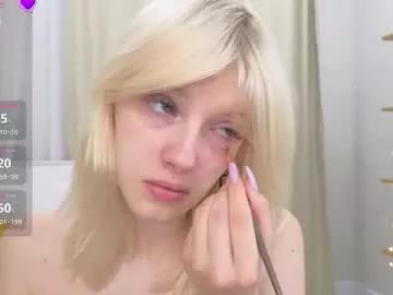 Freechat wilonebute on Chaturbate