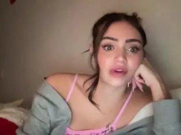 Freechat xoharperr on Chaturbate