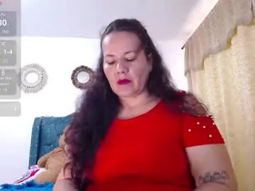 yazmin_mature