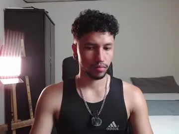 yeff_stone on Chaturbate
