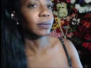 yhlemina on Chaturbate