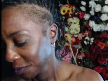 yhlemina on Chaturbate