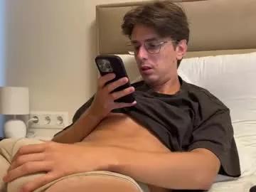 Freechat yourhotchristian on Chaturbate