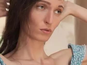 yulladao on Chaturbate 