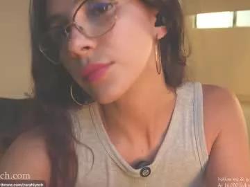 Freechat zarahlynch on Chaturbate