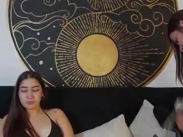 zoee_moretti on Chaturbate 