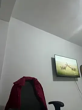 -Naomyy- — Try to te ase my pussy