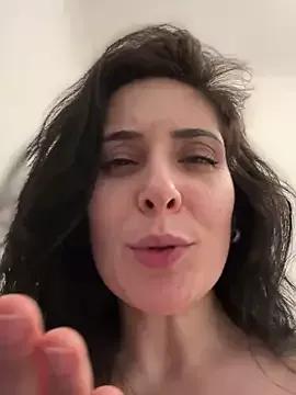 Freechat -SquirtSiren- on StripChat