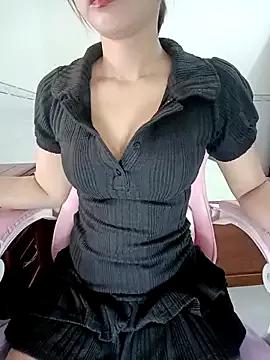 Explore hot slut ___Erin___ ___Erin___ from StripChat