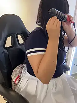 Freechat _Bella_7 on StripChat