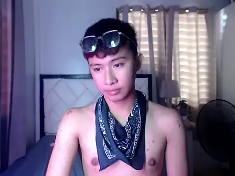 StripChat _CandyTwink_ is Group _CandyTwink_ — sweet cum