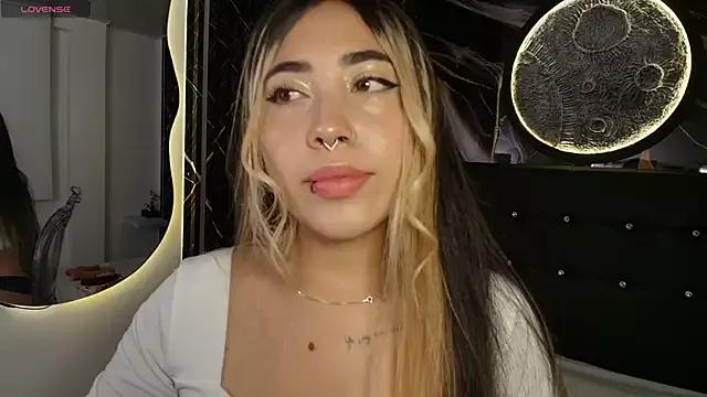 _ManuVeelez from StripChat