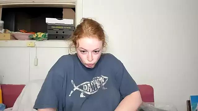 aaprill on StripChat