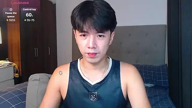 Sexy Addictiveboi wants you to fuck his body now Addictiveboi from StripChat