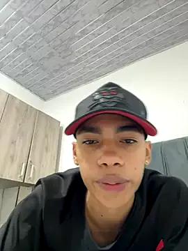 AlanCutee on StripChat