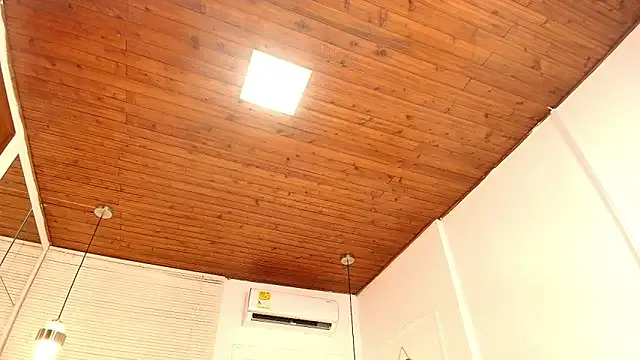 alessia_moon1 — 20 spankings to your name