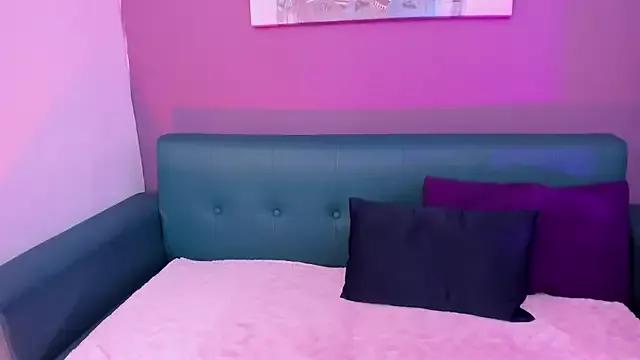 Alessiia__ on StripChat