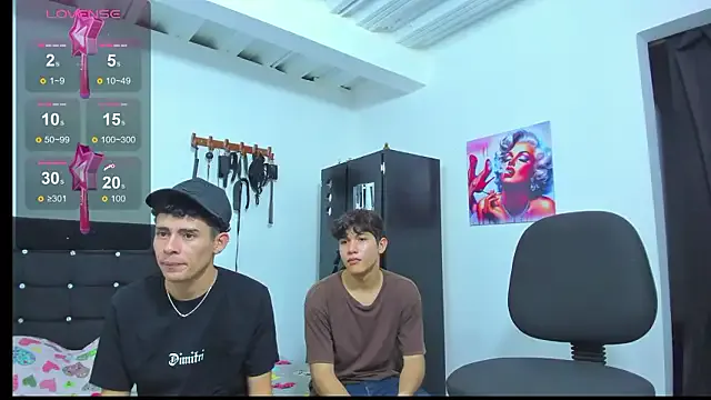 Alexander_and_Xiao — HOT KISSES 