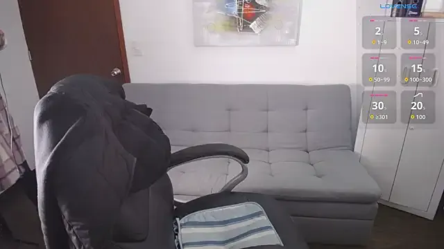 alexia_james_ — Show Pussy & Dirtytalk