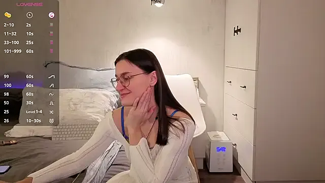 Freechat Alexperchik on StripChat