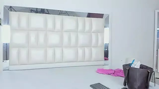 Freechat Alhana_pulido on StripChat